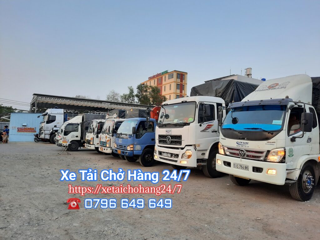 Xe tải chở hàng huyện Củ Chi