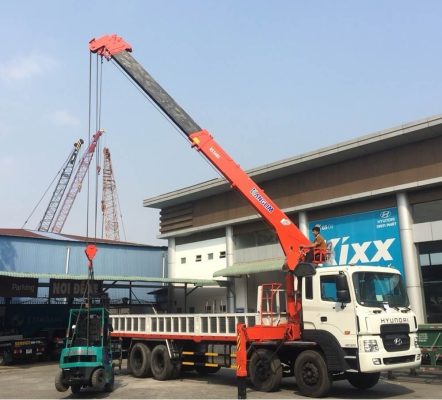 Đặc điểm và loại hình xe cẩu hàng