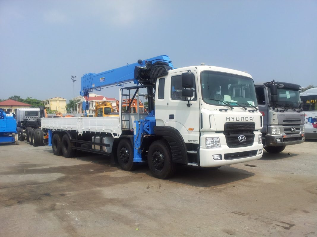 thuê xe tải gắn cẩu tự hành