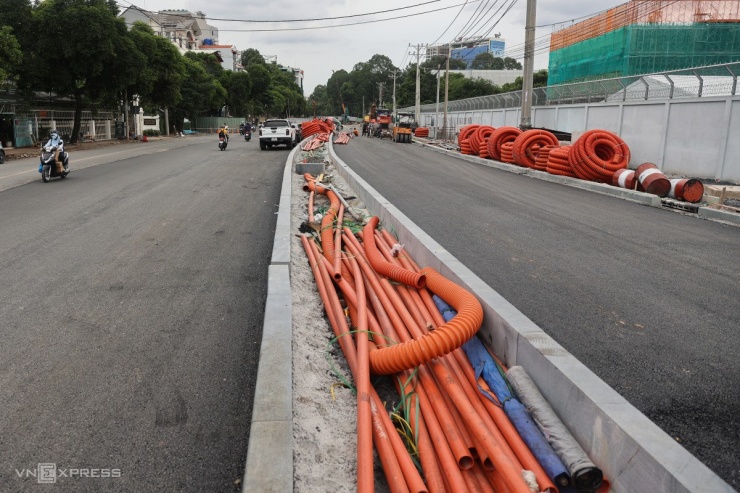 Dự án đường, hầm chui 'giải cứu' ùn tắc Tân Sơn Nhất