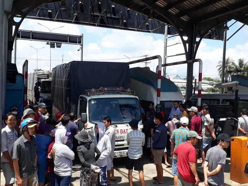 Các hành vi gây cản trở và ảnh hưởng đến hoạt động giao thông