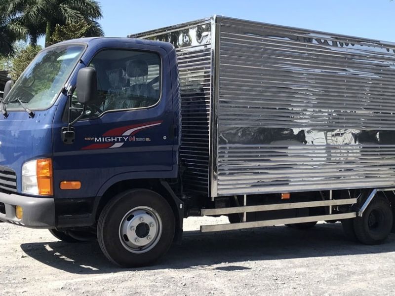 Thuê xe vận chuyển bằng xe tải