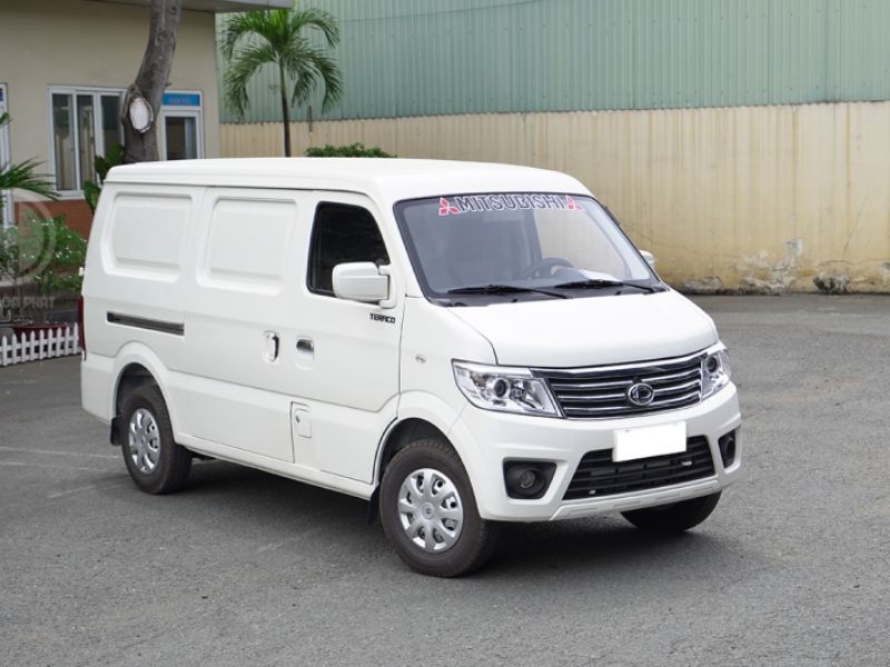 xe tải vào hầm chung cư